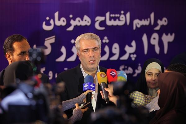 تلاش می کنیم یک دوره طلایی را برای گردشگری کشور رقم بزنیم کوشش می کنیم یک دوره طلایی را برای گردشگری کشور رقم بزنیم