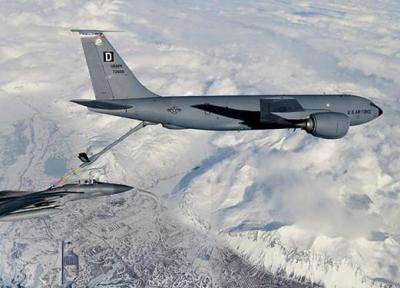 تمرین مشترک بمب افکن های آمریکا و جنگنده های نروژ در ایسلند